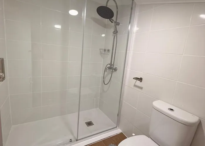 Quartos - Almirante Reis 4 Andar