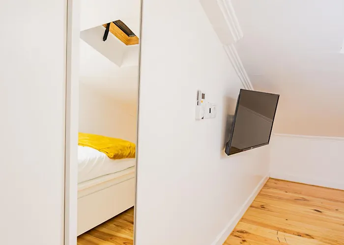 Quartos - Almirante Reis 4 Andar