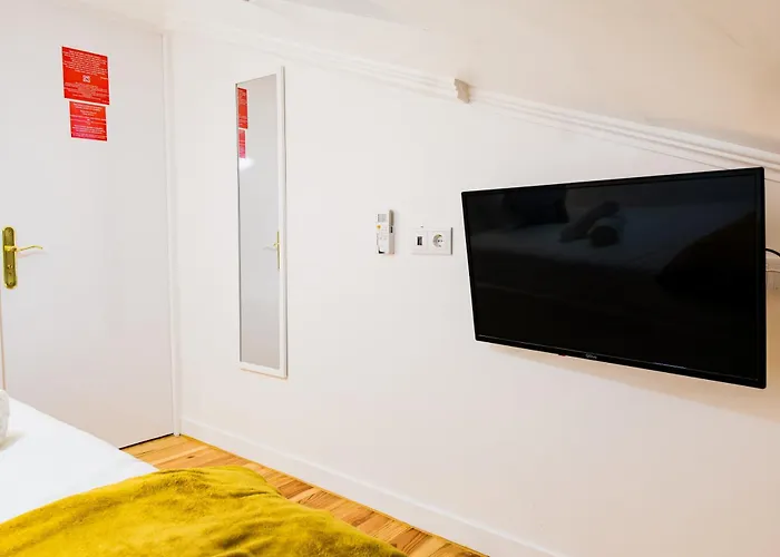 Quartos - Almirante Reis 4 Andar