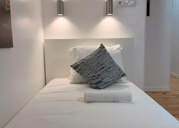 홈스테이 Quartos - Almirante Reis 4 Andar *